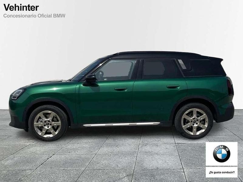 Usado Mini Countryman Essential 170 CV (125 kW) 2025 Verde SUV