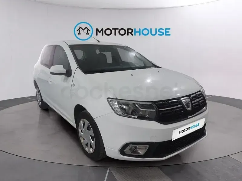 Usado Dacia Sandero Comfort 95 CV (69 kW) 2019 Blanco Berlina