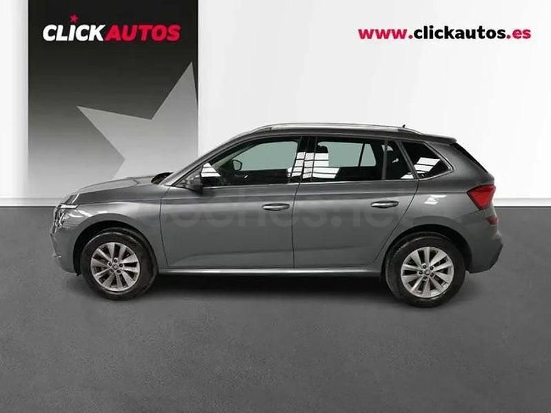 Usado Skoda Kamiq Selection 95 CV (69 kW) 2025 Gris / plata SUV