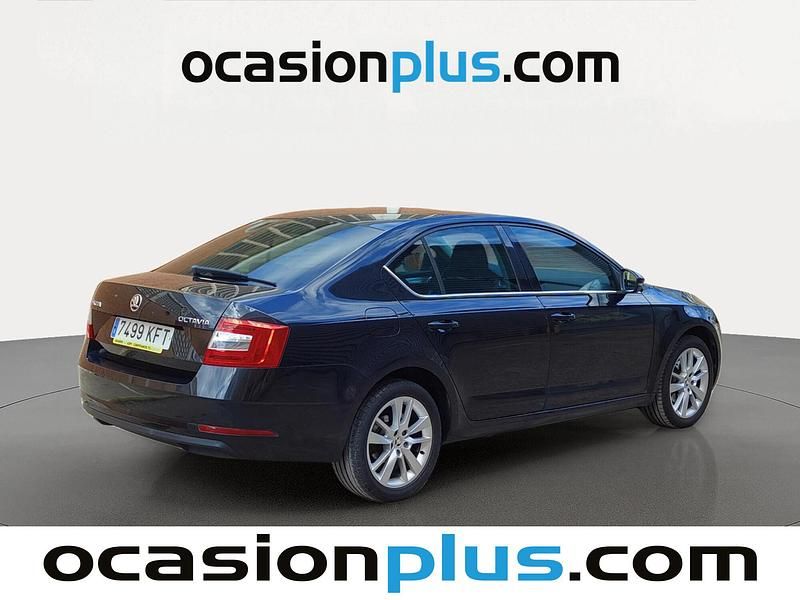 Usado Skoda Octavia 150 CV (110 kW) 2017 Negro Berlina