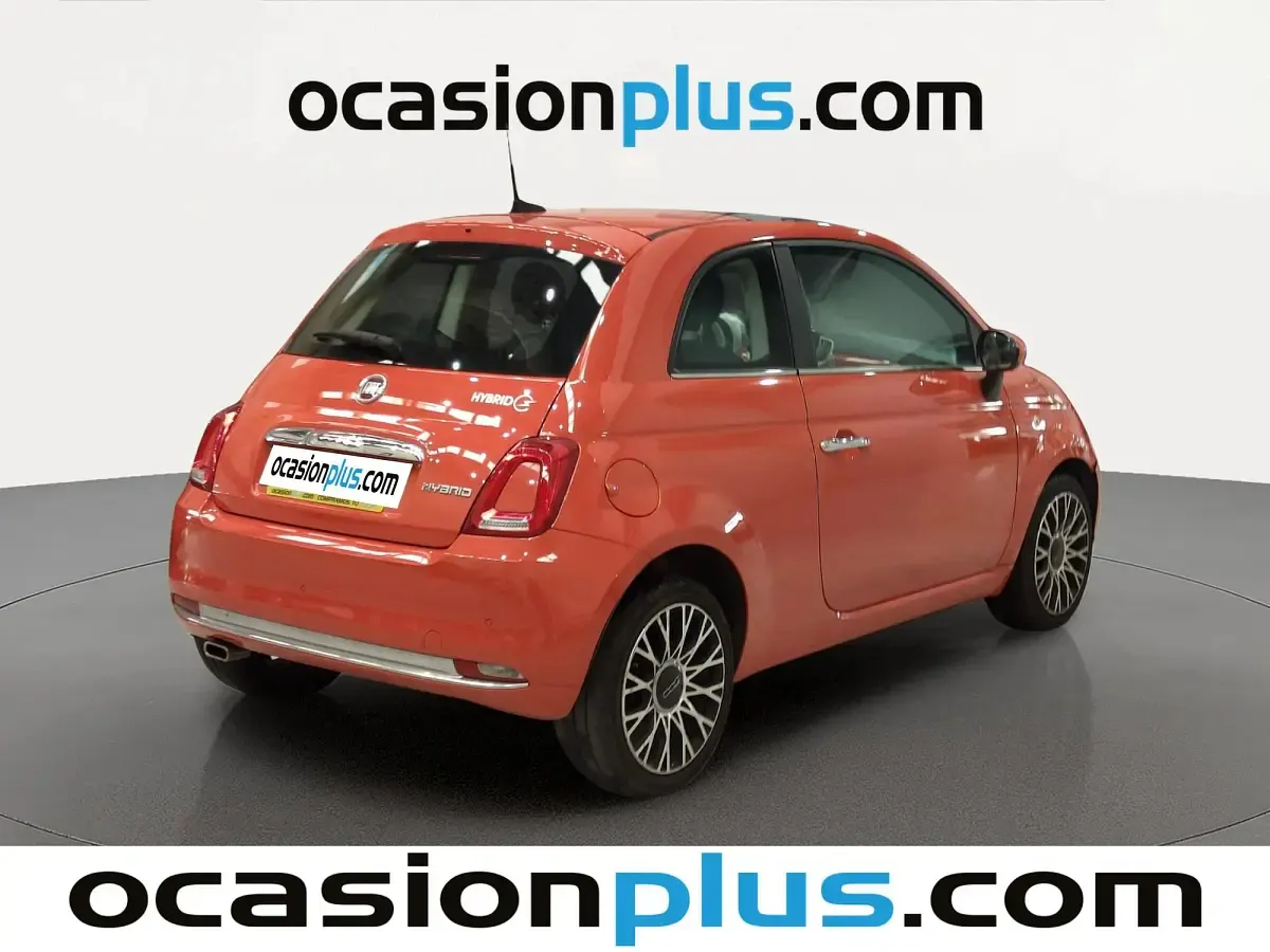Usado Fiat 500 Dolcevita 71 CV (52 kW) 2024 Naranja Utilitario