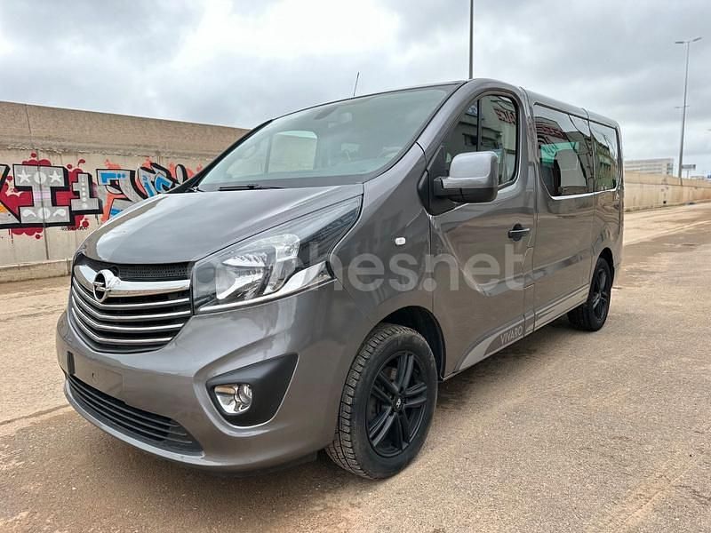 Usado Opel Vivaro 145 CV (106 kW) 2017 Gris / plata Monovolumen