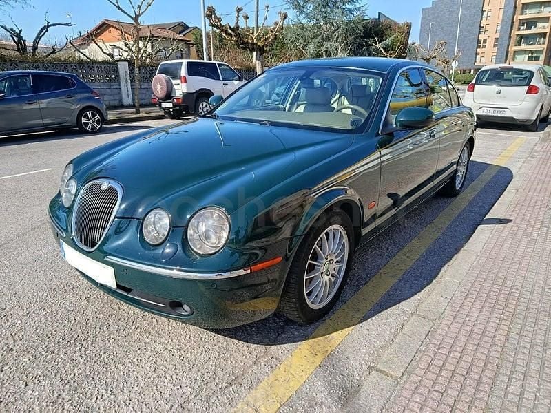 Usado Jaguar S-Type Executive 207 CV (152 kW) 2006 Verde Berlina