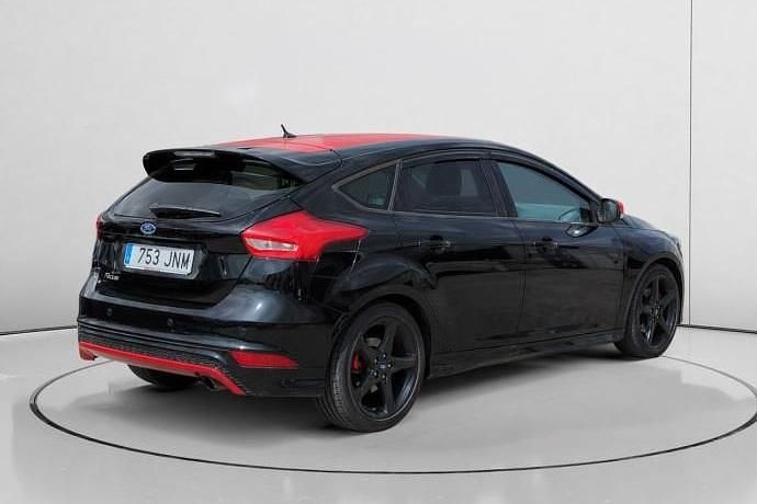 Usado Ford Focus 182 CV (133 kW) 2016