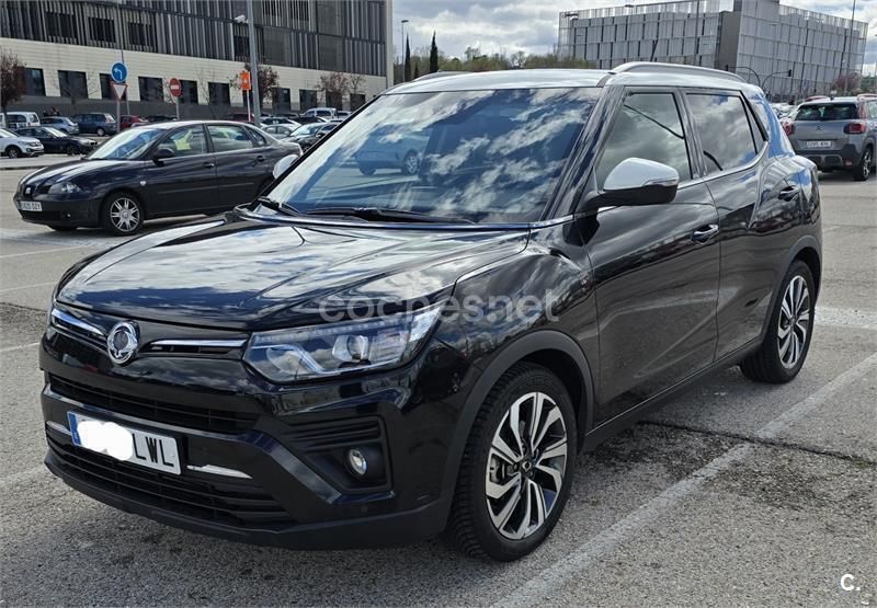 Negro Usado 2022 Ssangyong Tivoli Limited SUV | 20.900 € (Caro) - Imagen 1/4