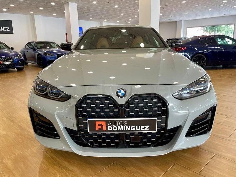 Usado BMW M440 M Sport 374 CV (275 kW) 2022 Gris / plata Berlina