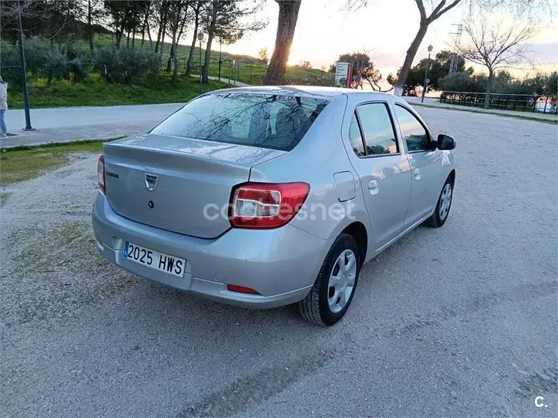 Usado Dacia Logan Ambiance 75 CV (55 kW) 2014 Blanco Berlina