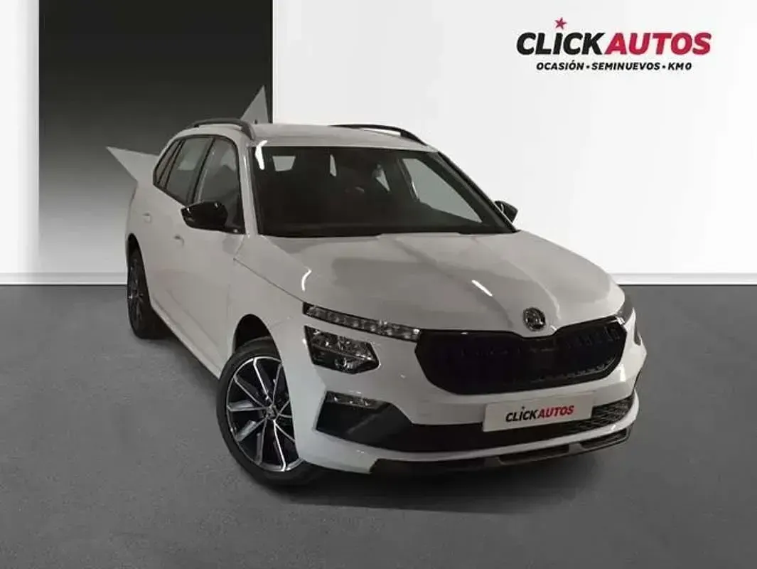 Usado Skoda Kamiq Sport 116 CV (85 kW) 2025 Blanco SUV