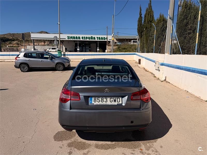 Usado Citroën C5 Business Class 140 HP (102 kW) 2010 Cinzento Sedan