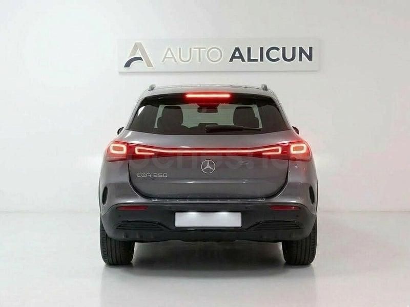 Usado Mercedes EQA250 139 kW (190 CV) 2022 Eléctrico SUV