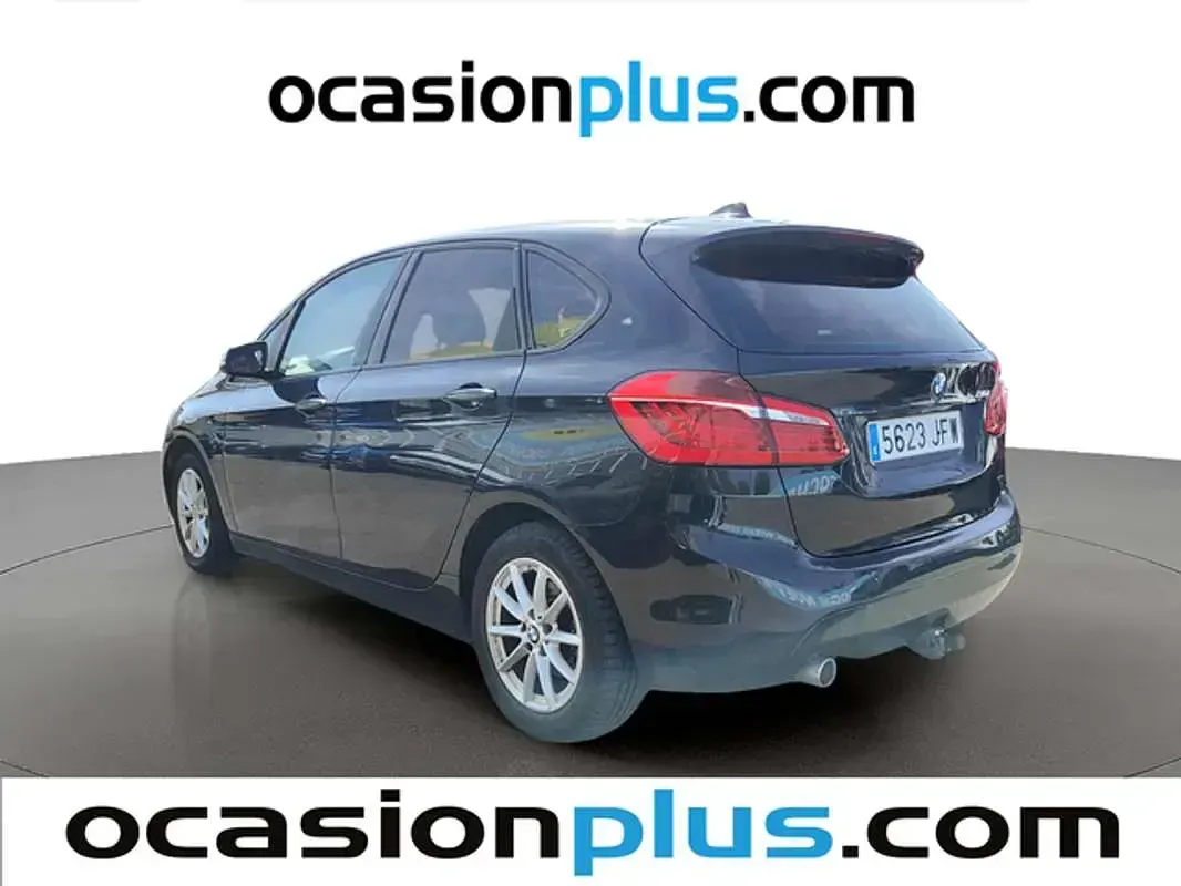 Usado BMW 216 Active Tourer 116 CV (85 kW) 2015 Negro Monovolumen