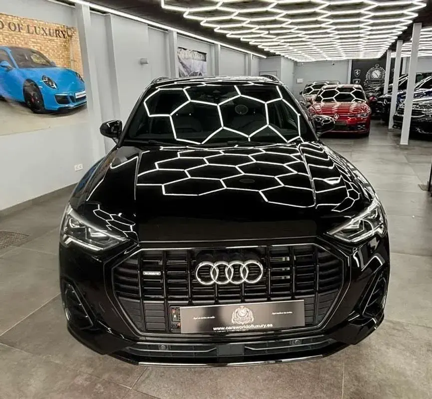 Usado Audi Q3 Advanced 200 CV (147 kW) 2022 Negro SUV