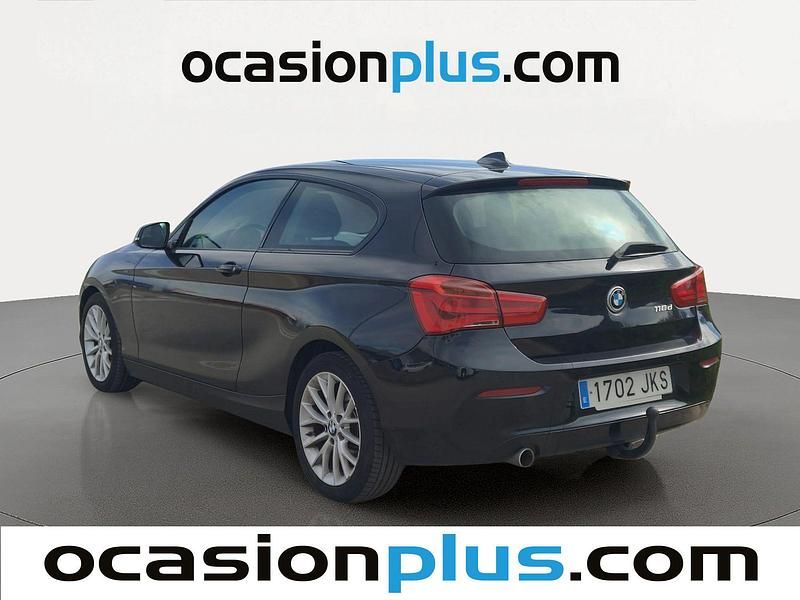 Usado BMW 118 150 CV (110 kW) 2015 Negro Utilitario
