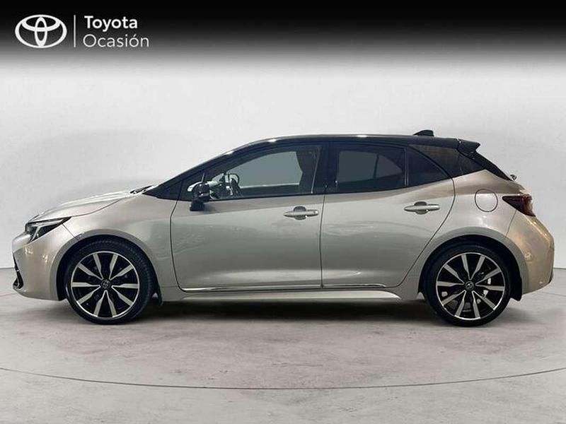 Usado Toyota Corolla Edition 140 CV (102 kW) 2023 Gris Berlina