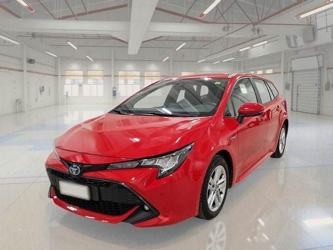 Usado Toyota Corolla Active 122 CV (89 kW) 2022 Rojo Familiar