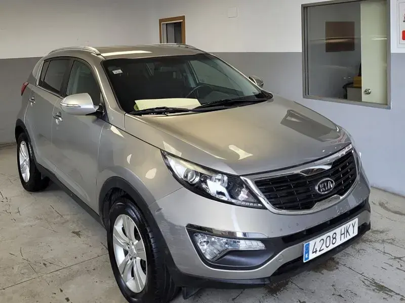 Usado Kia Sportage 115 CV (84 kW) 2012 Beige SUV