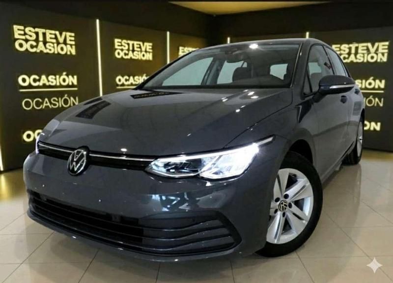Usado VW Golf VIII Life 110 CV (80 kW) 2024 Gris Utilitario