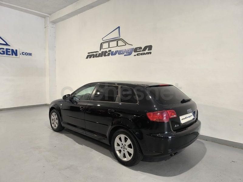 Usado Audi A3 Sportback Ambiente 140 CV (102 kW) 2005 Negro Utilitario