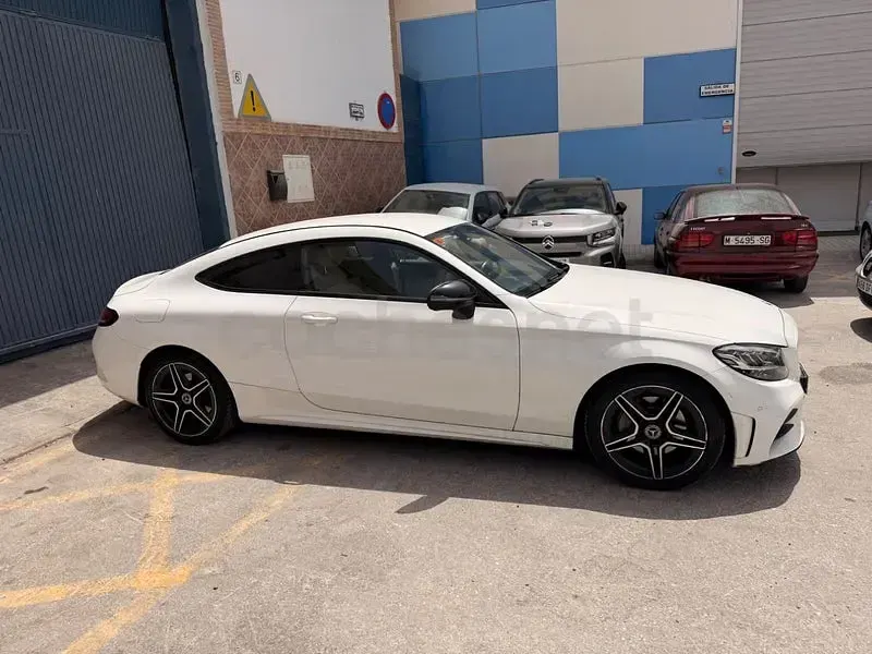 Usado Mercedes C200 184 CV (135 kW) 2020 Blanco Coupe