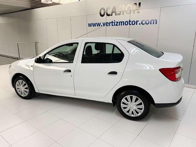 Usado Dacia Logan Lauréate 90 CV (66 kW) 2014 Blanco Berlina