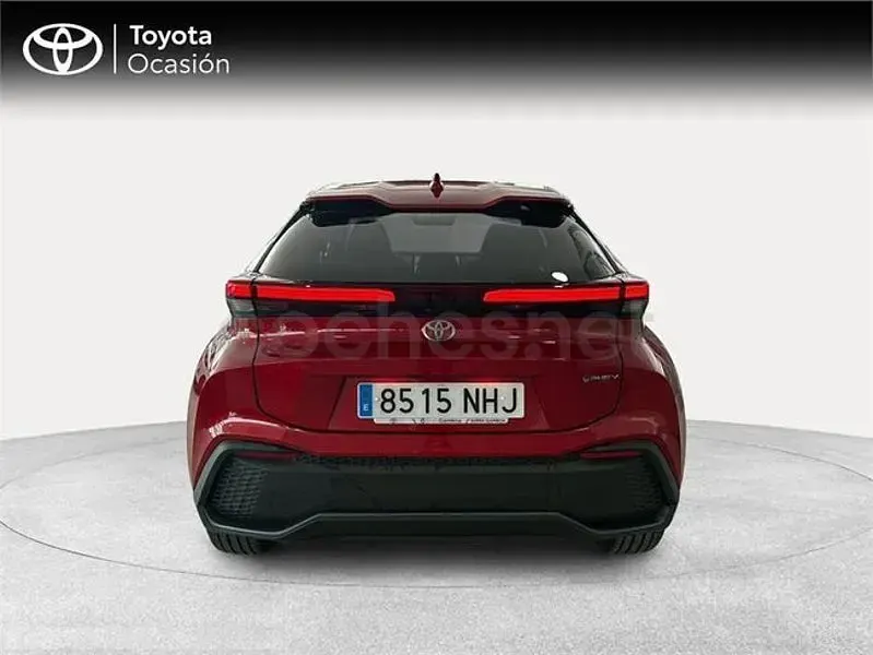 Usado Toyota C-HR Advance 223 CV (164 kW) 2025 Rojo SUV