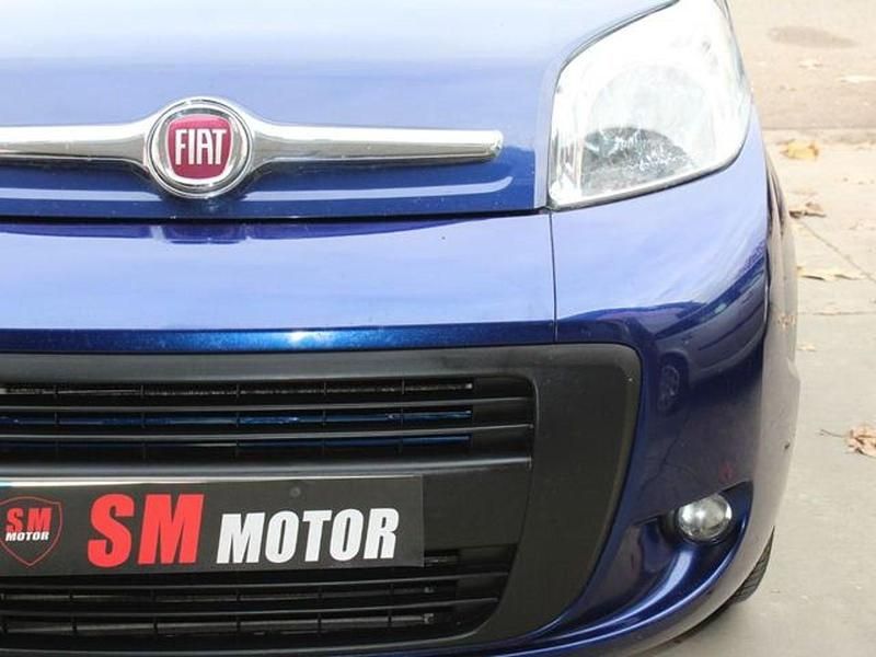 Usado Fiat Qubo Dynamic 75 CV (55 kW) 2013 Azul Monovolumen