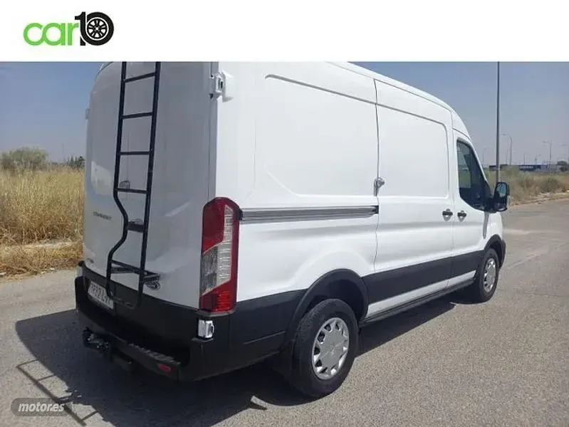 Usado Ford Transit Trend 130 CV (95 kW) 2021 Blanco Van