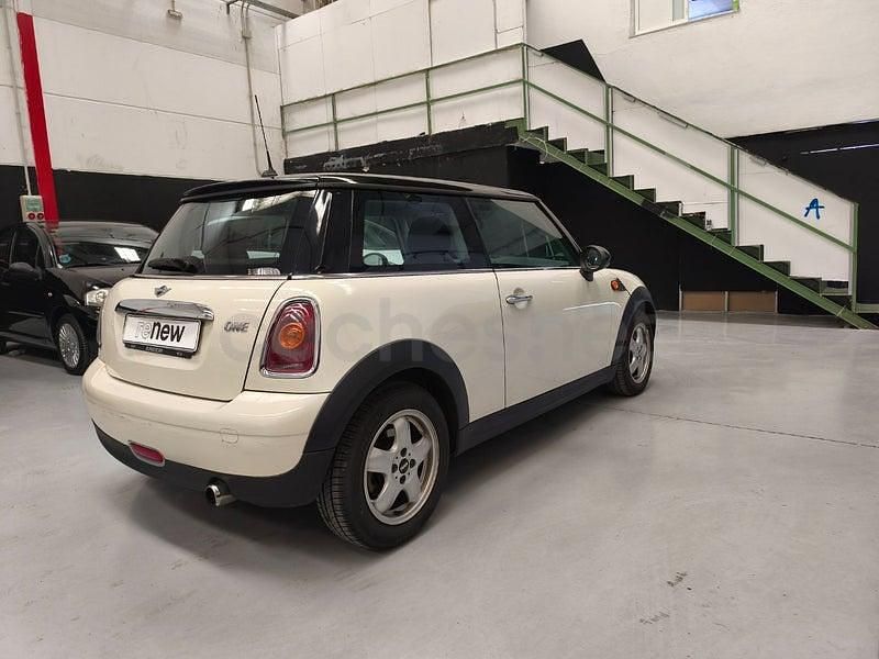 Usado Mini ONE 95 CV (69 kW) 2010 Blanco Utilitario