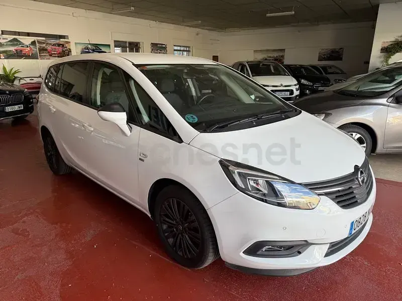Usado Opel Zafira Life 136 CV (100 kW) 2019 Blanco Monovolumen