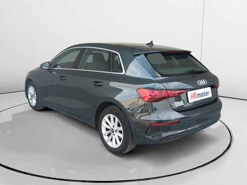 Usado Audi A3 Advanced 110 CV (80 kW) 2021 Gris Utilitario