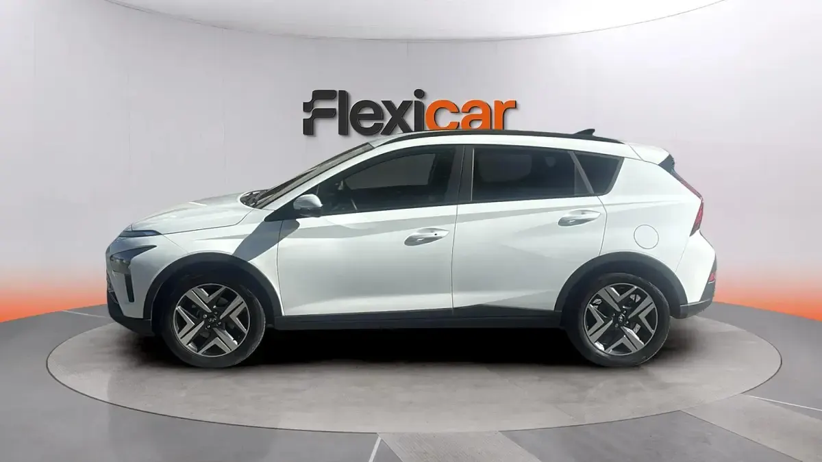 Usado Hyundai Bayon 101 CV (74 kW) 2021 Blanco SUV