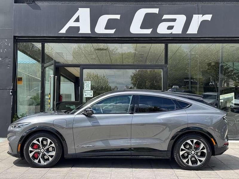 Gris Usado 2023 Ford Mustang Mach-E Premium SUV | 35.900 € (Super precio) - Imagen 1/4