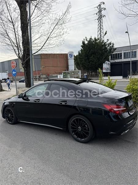Usado Mercedes CLA220 177 CV (130 kW) 2017 Negro Berlina