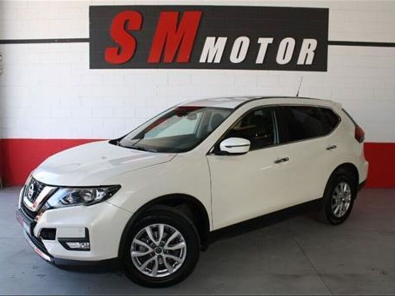 Blanco Usado 2018 Nissan X-Trail Tekna SUV | 17.990 € (Precio justo) - Imagen 1/4