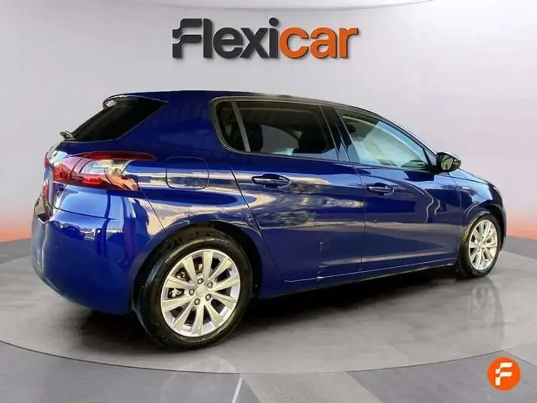 Begagnad Peugeot 308 SW Allure 131 HK (96 kW) 2020 Blå Kombi
