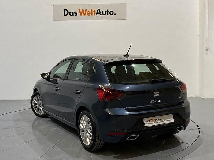 Usado Seat Ibiza FR 115 CV (84 kW) 2025 Azul Utilitario