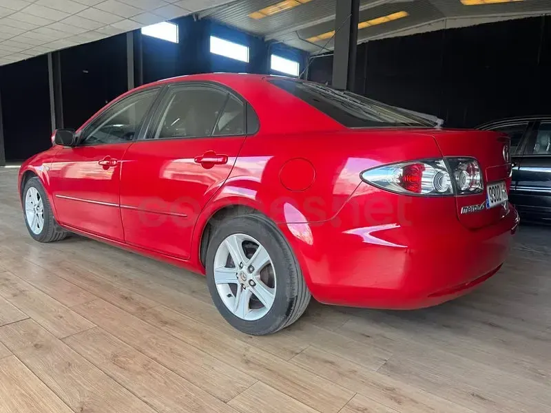 Usado Mazda 6 Active 120 CV (88 kW) 2006 Rojo Berlina
