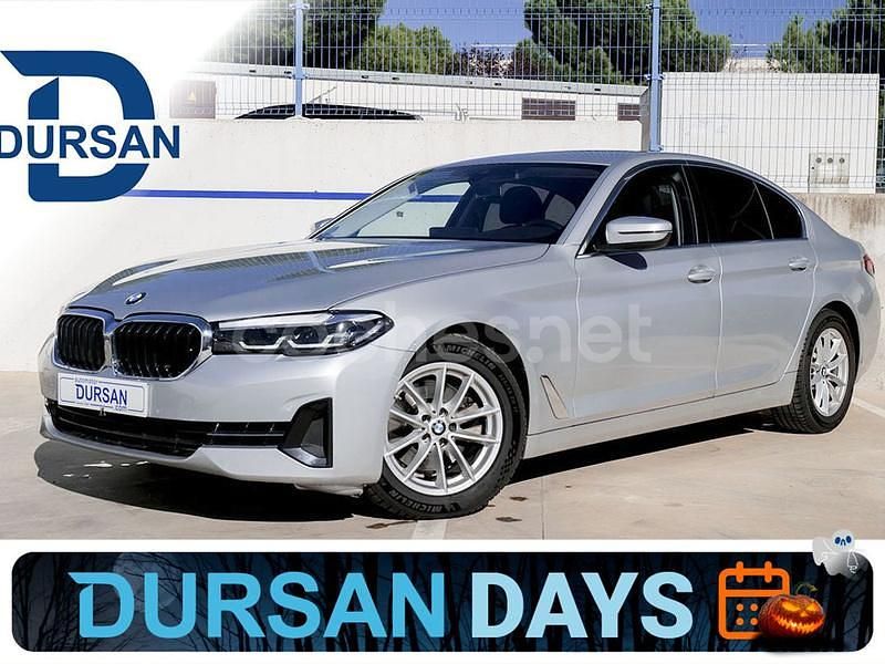 Gris / plata Usado 2020 BMW 520 Comfort Edition Berlina | 30.490 € (Precio justo) - Imagen 1/4