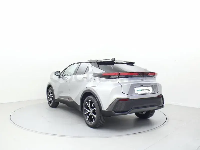 Usado Toyota C-HR Advance 223 CV (164 kW) 2025 Gris / plata SUV