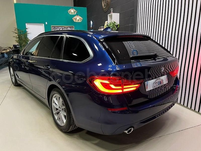Usado BMW 520 190 CV (139 kW) 2018 Azul Familiar