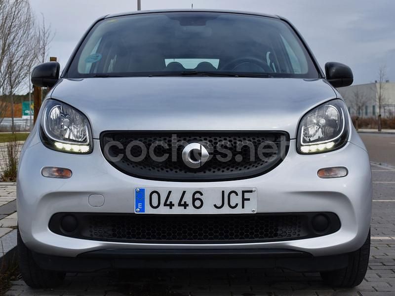 Usado Smart ForFour Prime 90 CV (66 kW) 2015 Gris / plata Utilitario