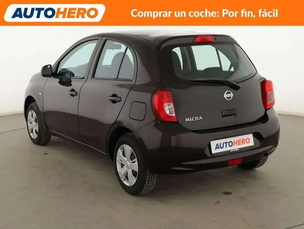 Usado Nissan Micra Acenta 80 CV (58 kW) 2016 Negro Utilitario