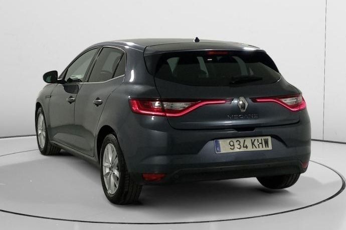 Usado Renault Mégane IV Intens 101 CV (74 kW) 2018