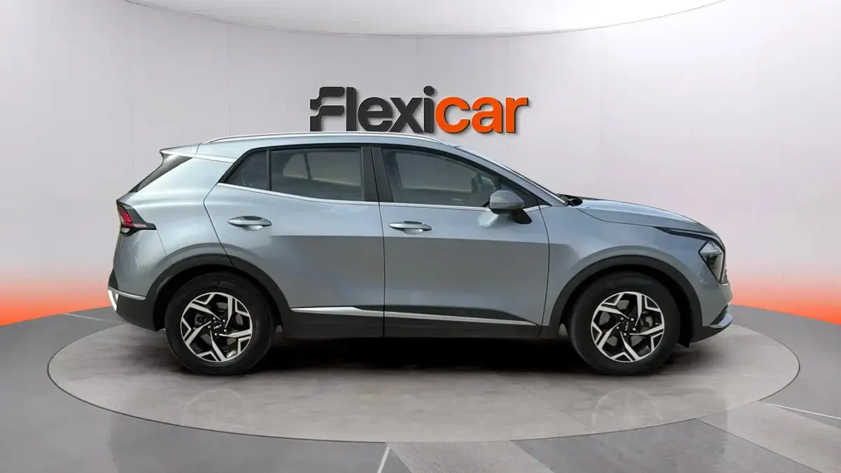 Usado Kia Sportage 152 CV (111 kW) 2022 Gris SUV