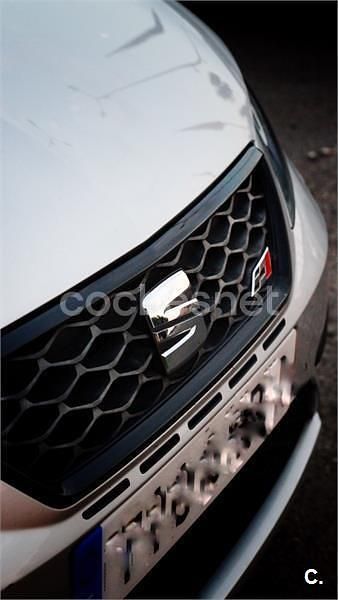 Usado Seat Leon CUPRA 300 CV (220 kW) 2017 Gris / plata Berlina