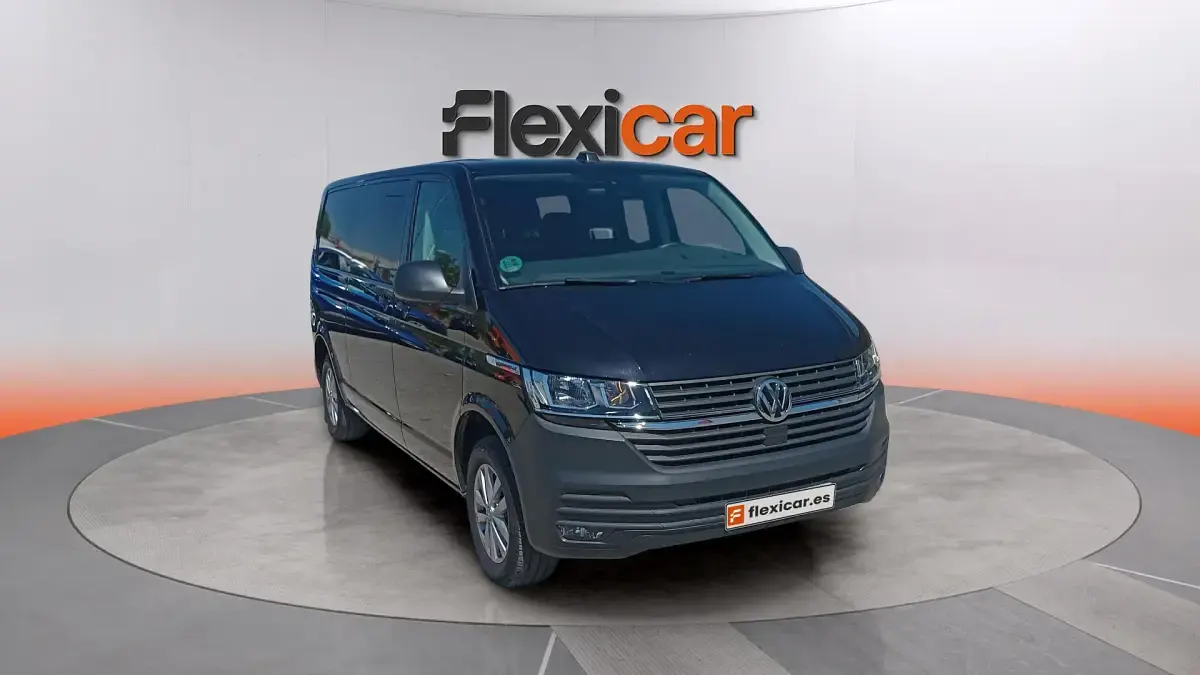 Usado VW Caravelle 150 CV (110 kW) 2024 Negro Van