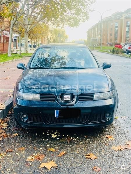 Negro Usado 2006 Seat Leon FR Berlina | 4700 € - Imagen 1/4
