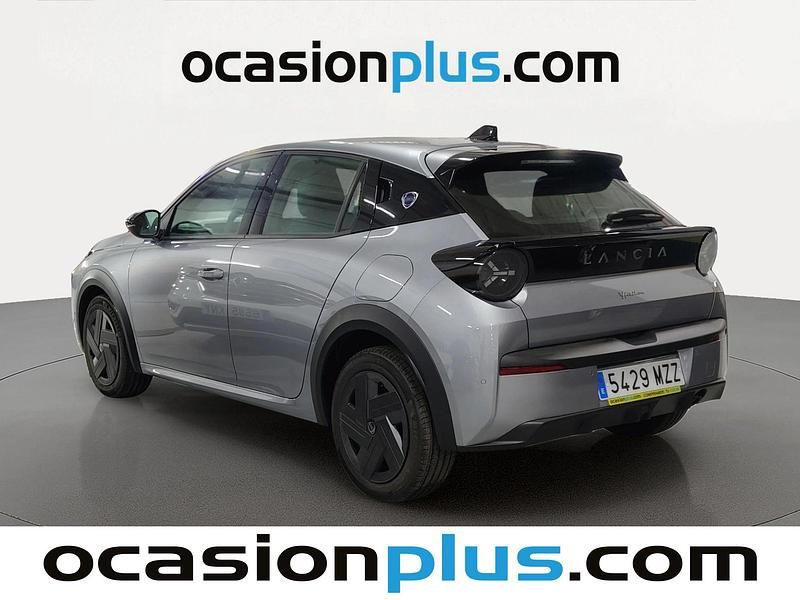 Nuevo Lancia Ypsilon 100 CV (73 kW) 2025 Blanco Utilitario