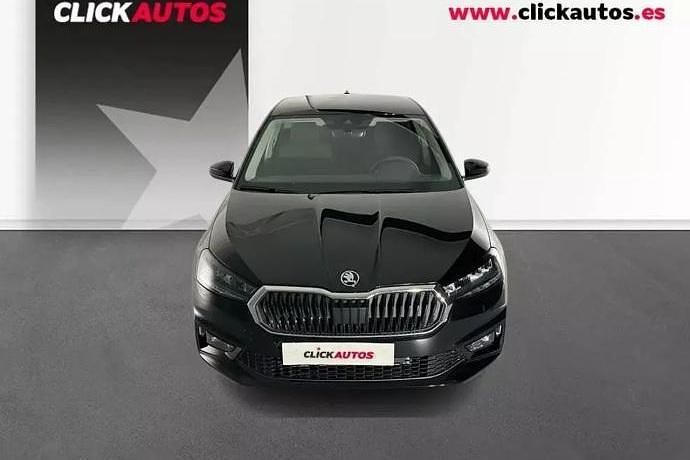 Usado Skoda Fabia Selection 115 CV (84 kW) 2025 Plata Utilitario
