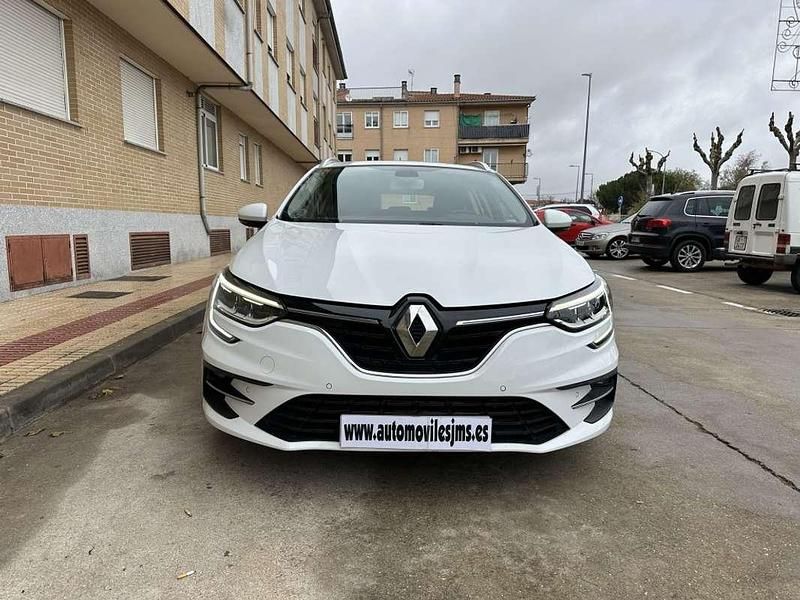Usado Renault Mégane GrandTour Business 116 CV (85 kW) 2021 Blanco Familiar